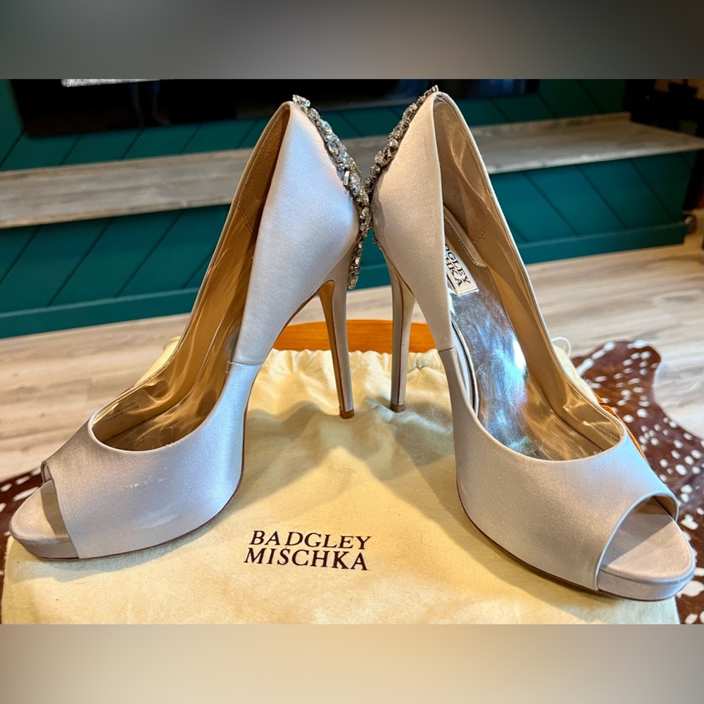 Badgley Mischka Kiara Crystal Back Open Toe Pump
